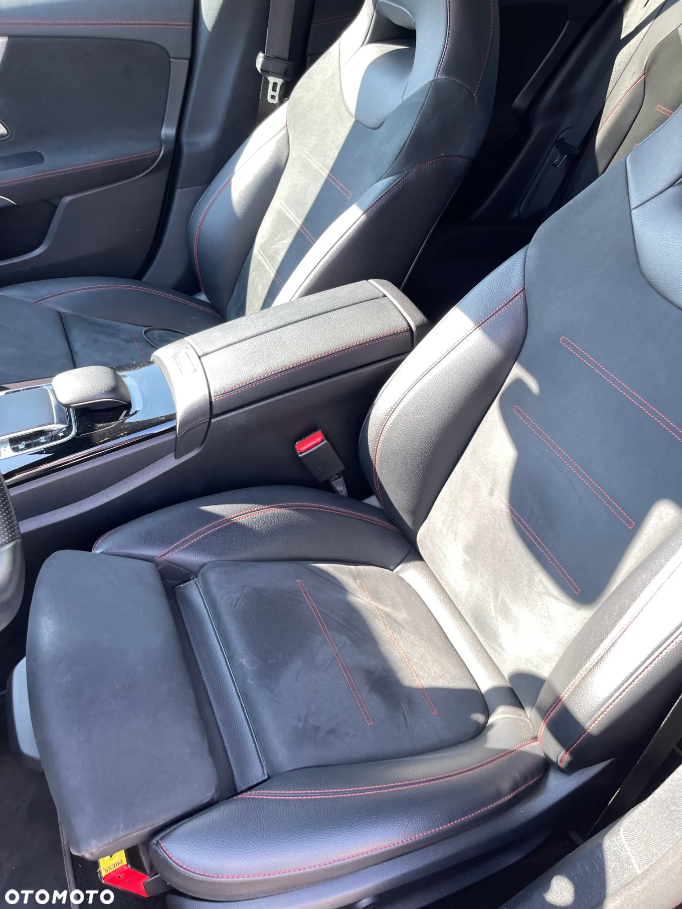 Mercedes-Benz CLA 220 AMG Line 7G-DCT - 11