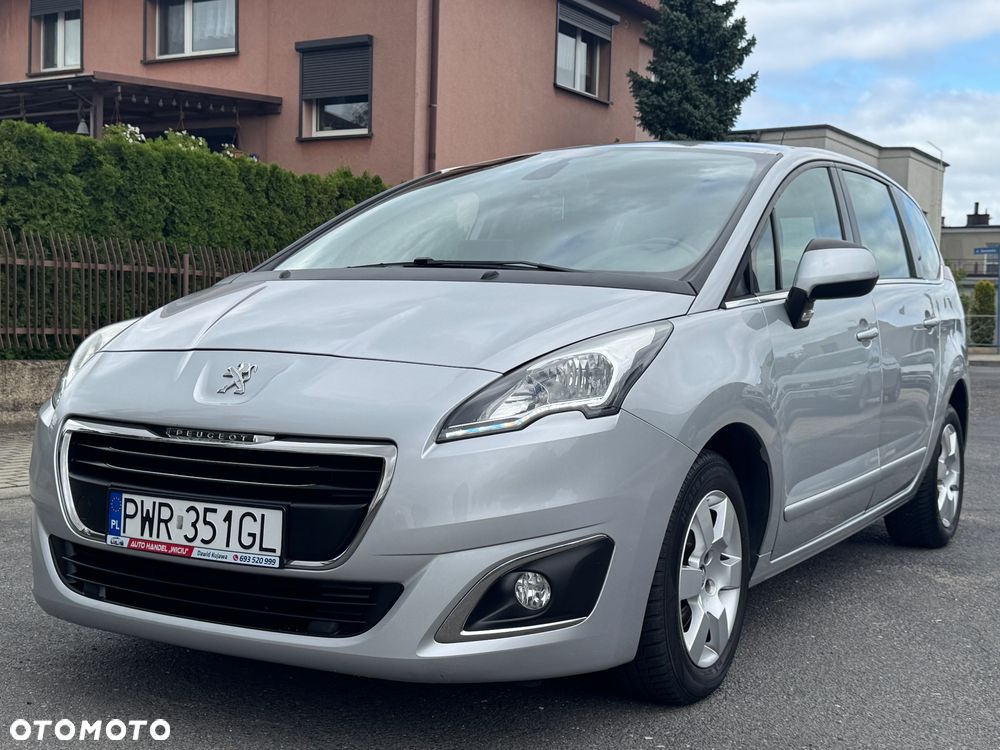 Peugeot 5008 120 VTi Active - 14
