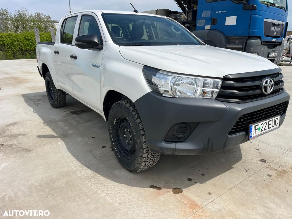 Toyota HILUX - 1