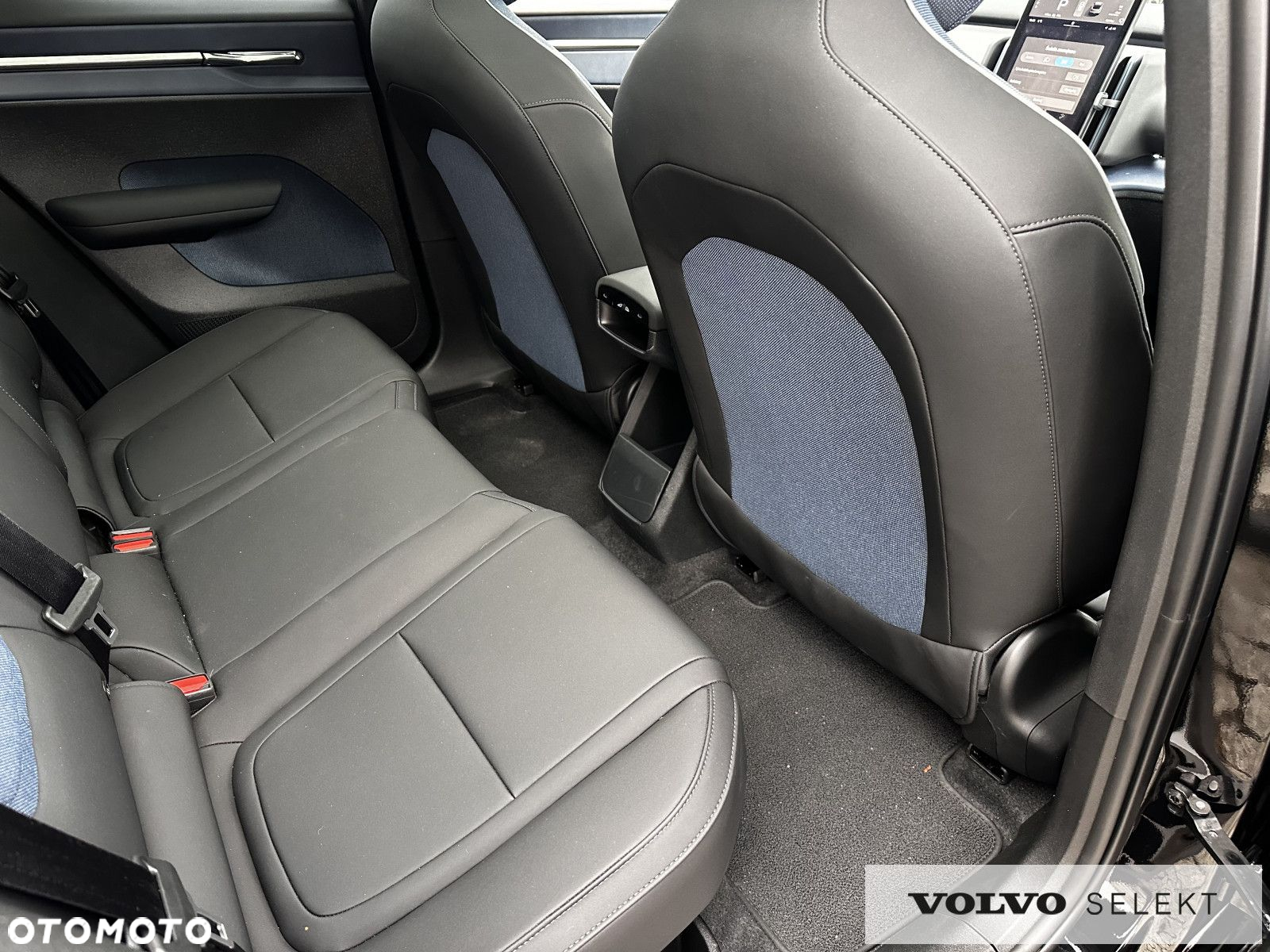 Volvo EX30 - 13