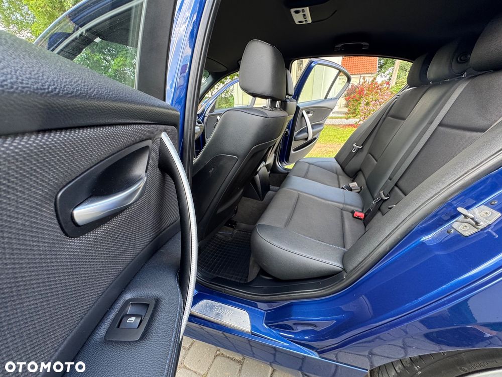 BMW Seria 1 - 24
