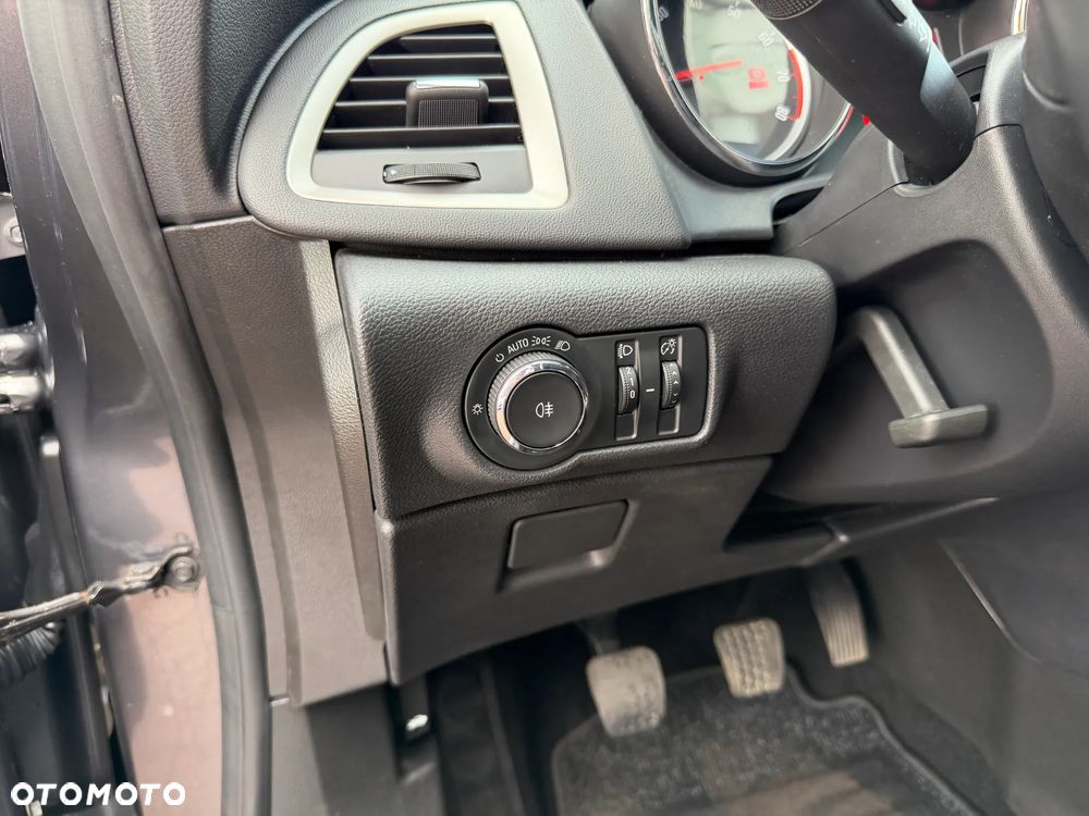 Opel Astra 1.4 Turbo Active - 7