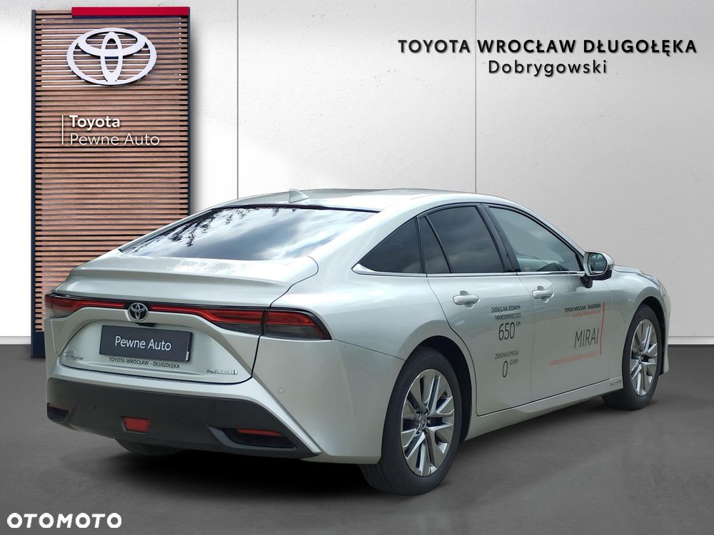 Toyota Mirai - 7
