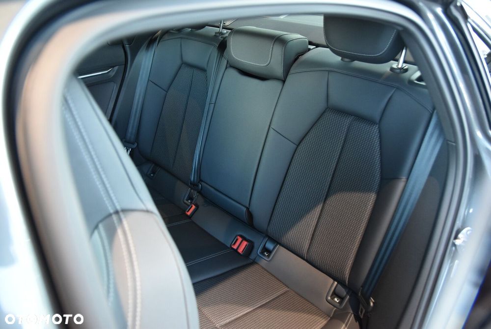 Audi S3 Limousine - 11