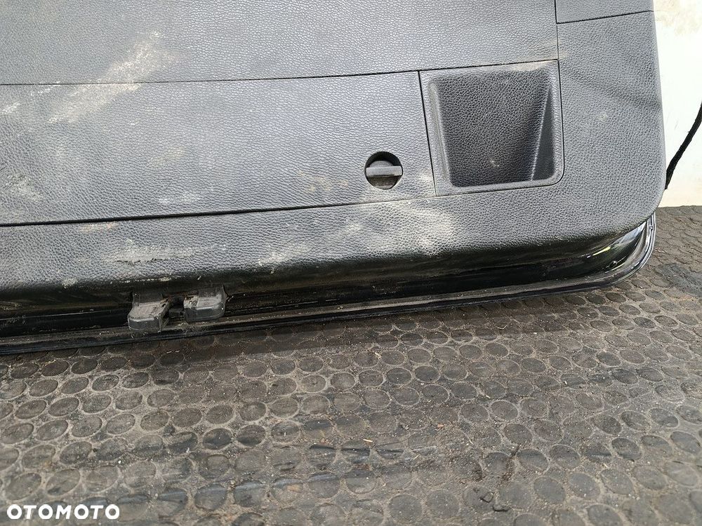 KLAPA BAGAŻNIKA VW PASSAT B6 LC9X KOMBI - 2
