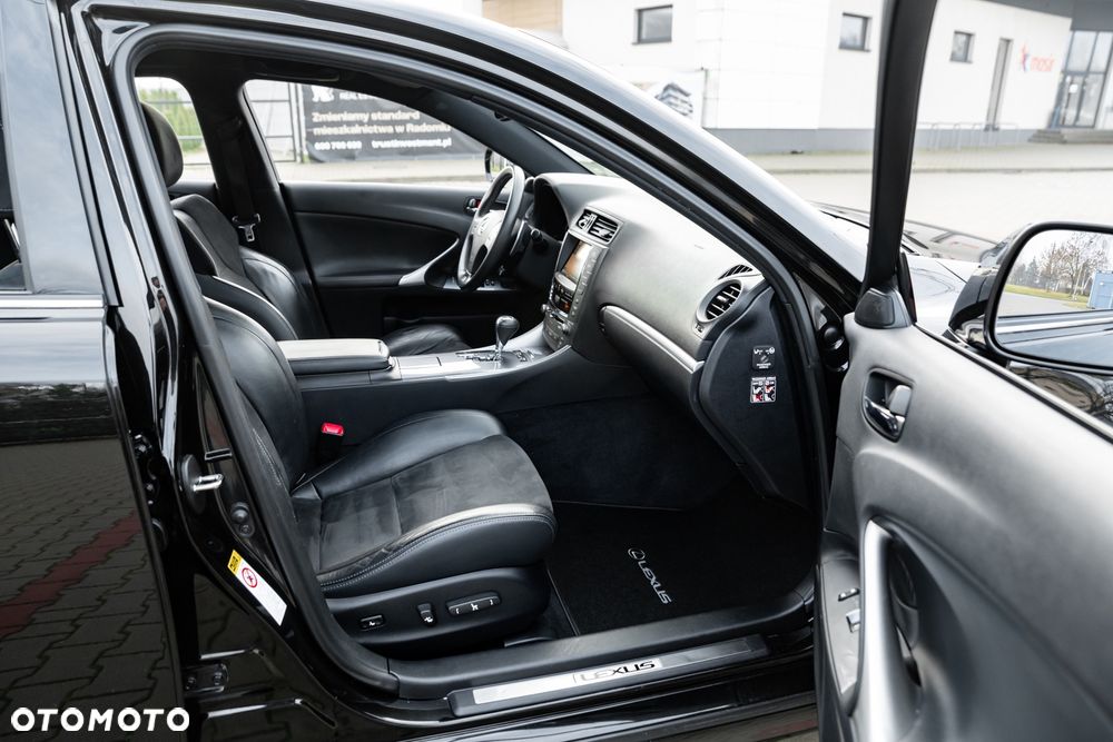 Lexus IS 250 F-Sport - 8