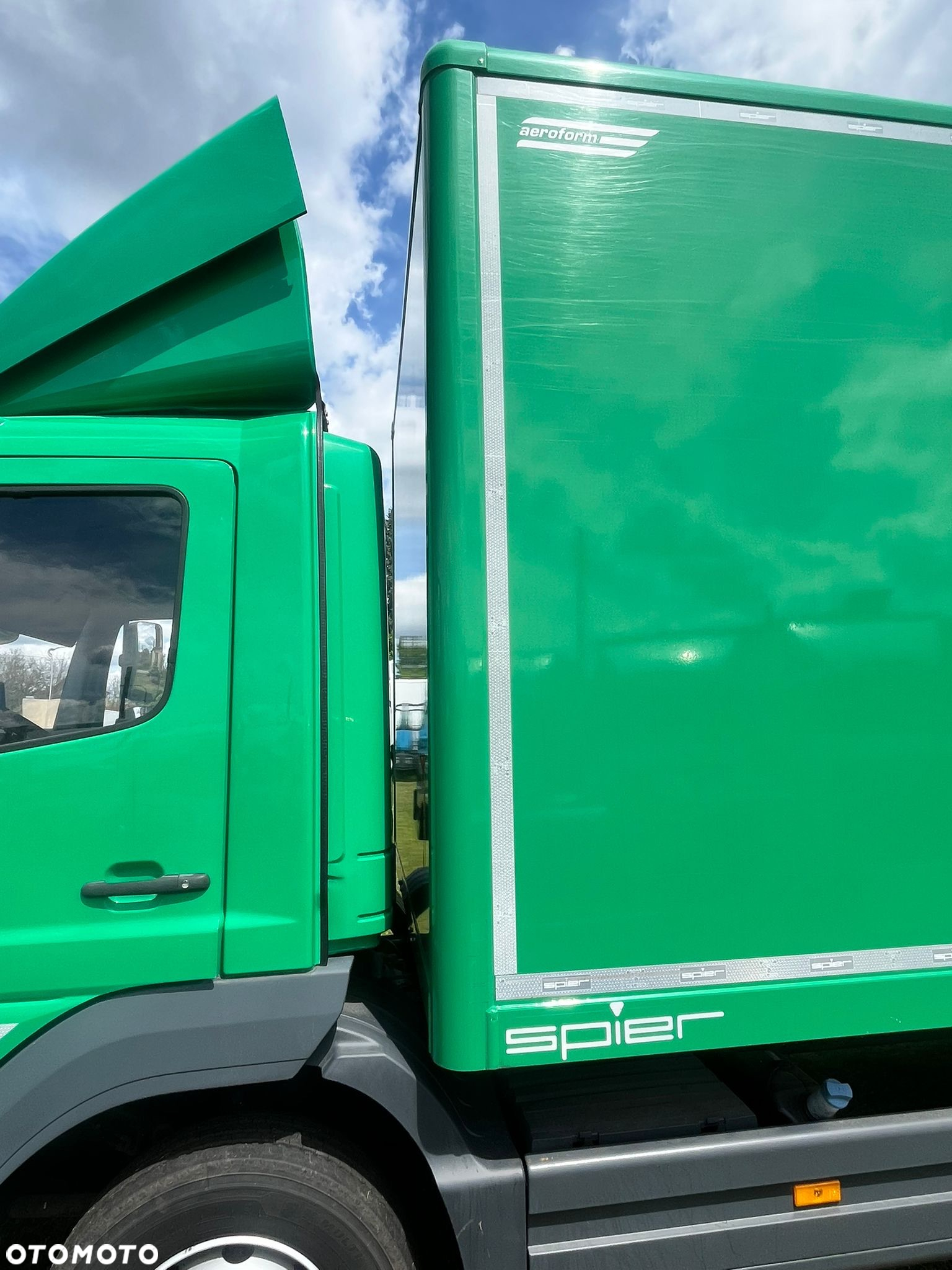 Mercedes-Benz ATEGO 1223L KONTENER 6.10 m | EURO-6 - 7