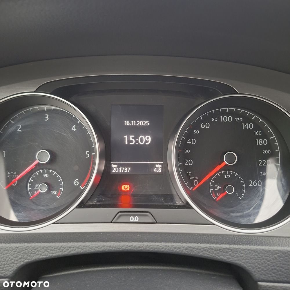 Volkswagen Golf 1.6 BlueTDI Comfortline - 8