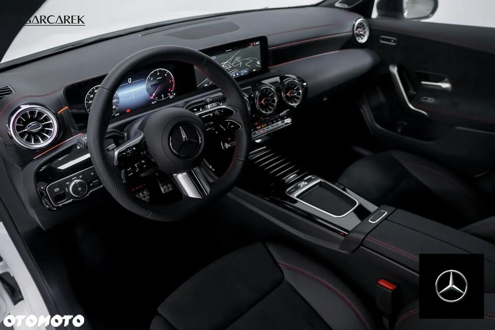 Mercedes-Benz CLA 200 d AMG Line 8G-DCT - 18