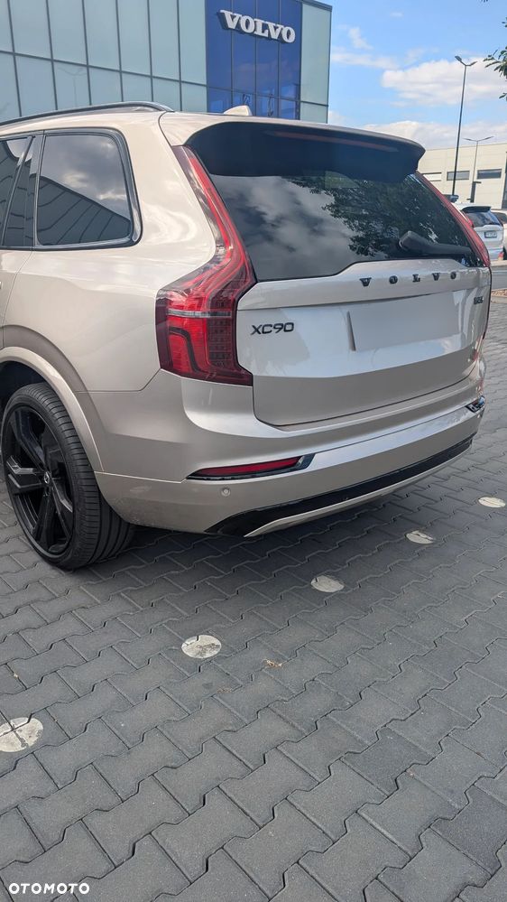 Volvo XC 90 B5 D AWD Ultimate Dark 7os - 25