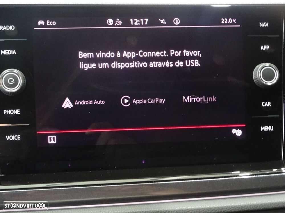 VW Polo 2.0 TSI GTI DSG - 27