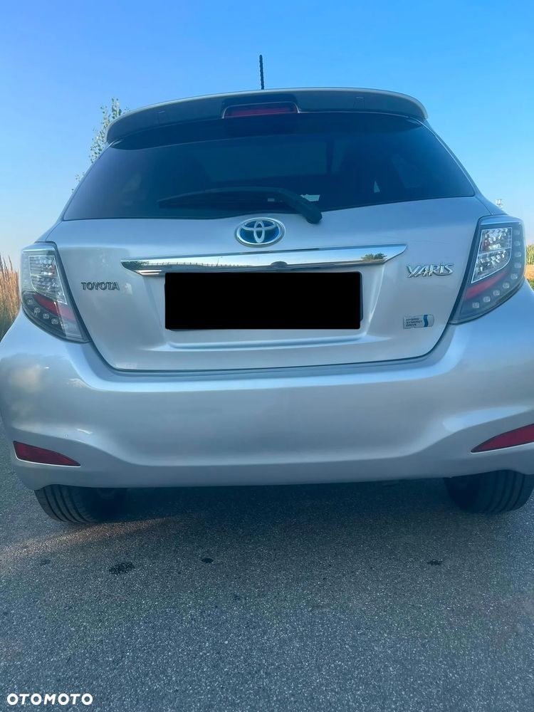 Toyota Yaris - 5