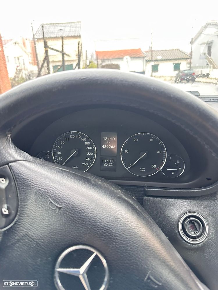 Mercedes-Benz C 220 T CDI Classic - 3