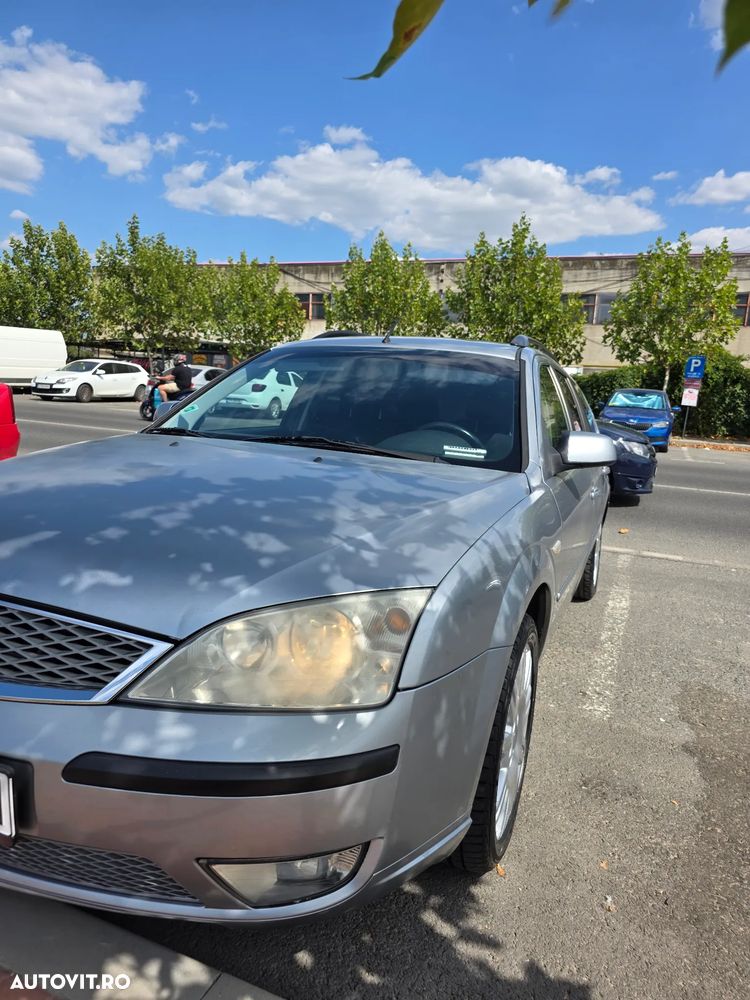 Ford Mondeo Wagon 1.8 Trend - 20