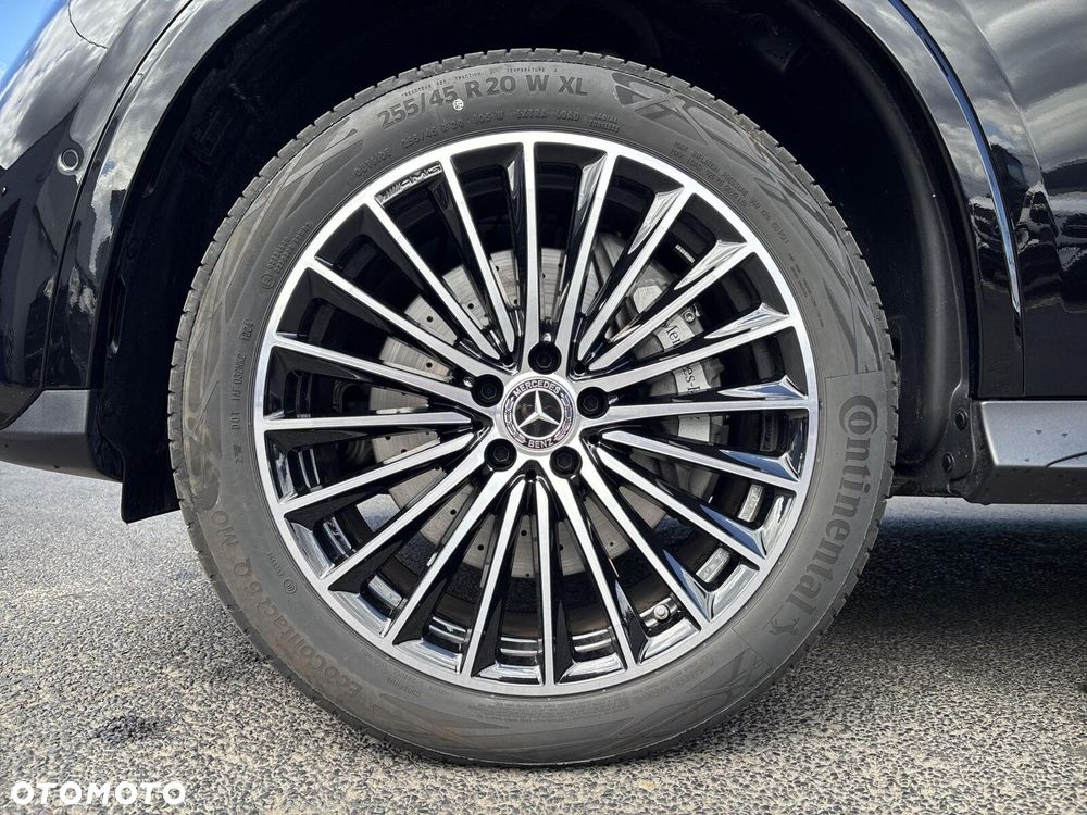 Mercedes-Benz GLC - 9