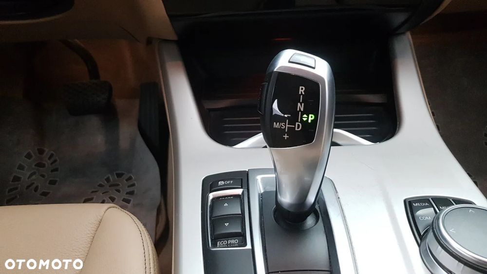 BMW X3 xDrive20i Advantage - 17