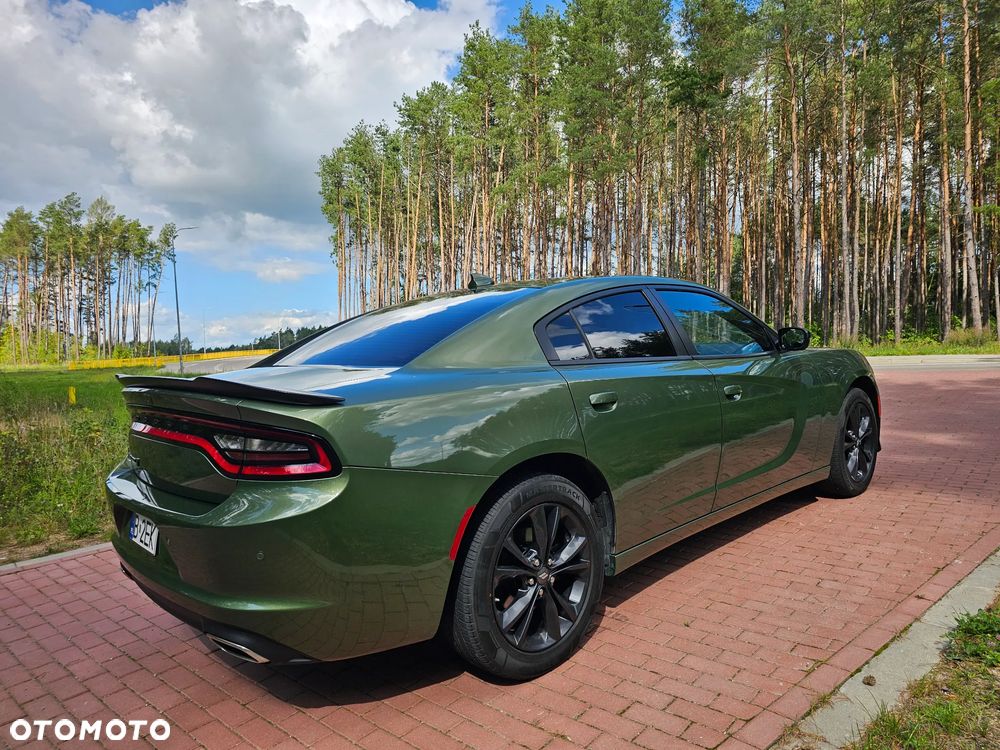 Dodge Charger - 12
