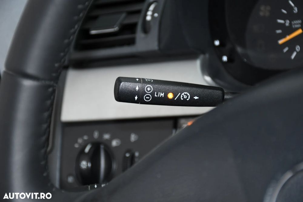 Mercedes-Benz Vito - 28