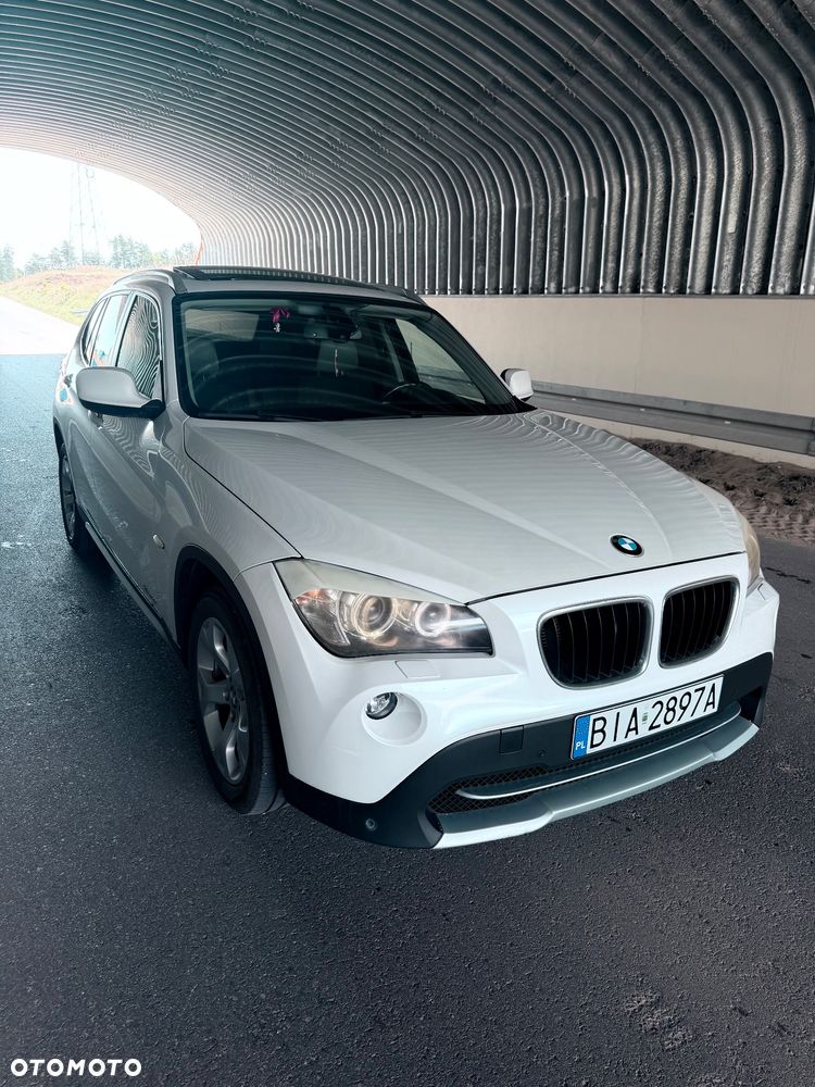 BMW X1 xDrive18d - 17