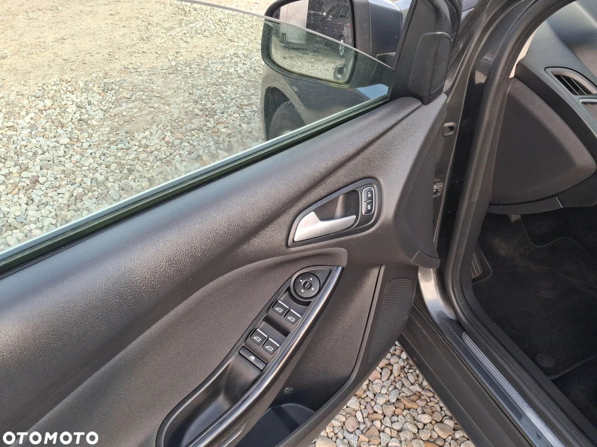 Ford Focus 1.0 EcoBoost Black Edition ASS - 11