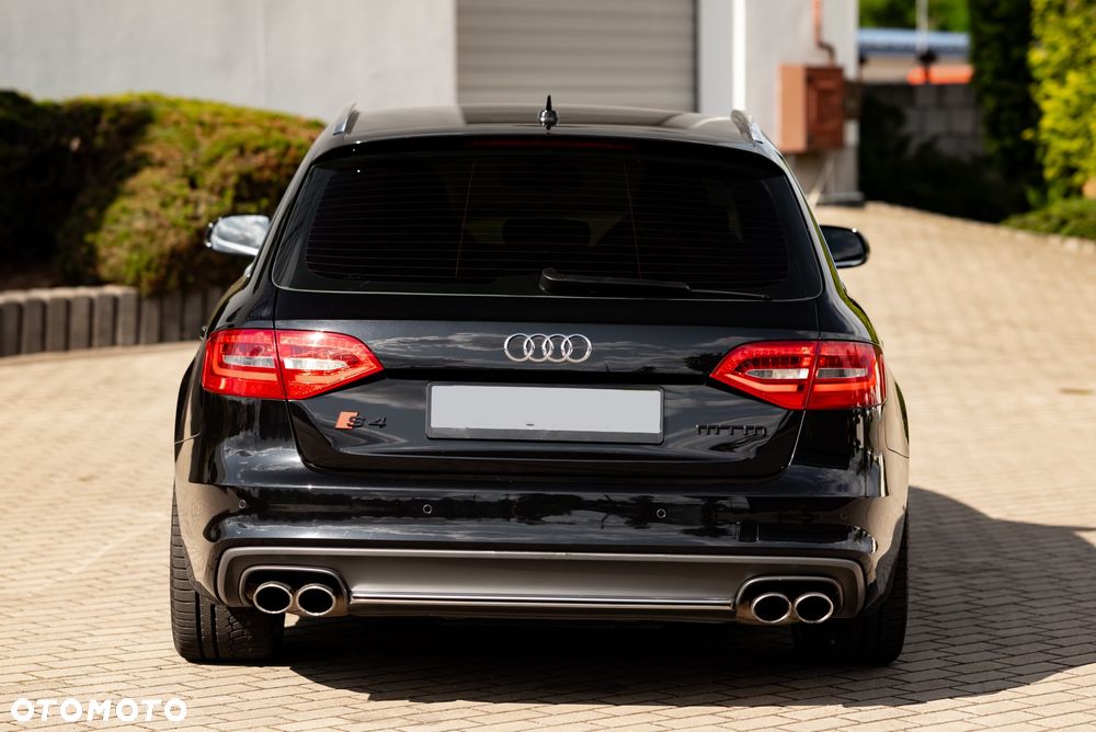 Audi S4 Avant S tronic - 8