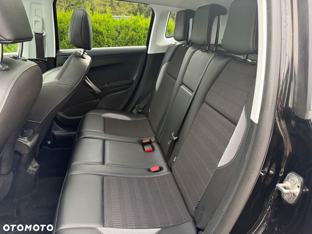 Peugeot 2008 1.2 Pure Tech Allure S&S - 7