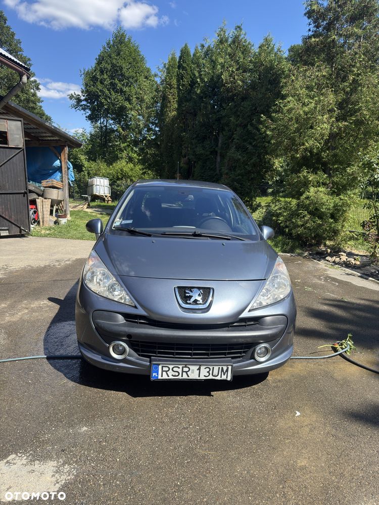 Peugeot 207 - 2