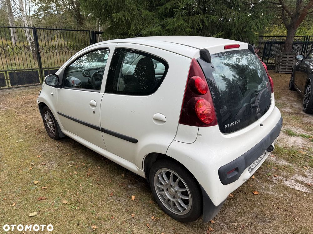 Peugeot 107 1.0 Active - 7