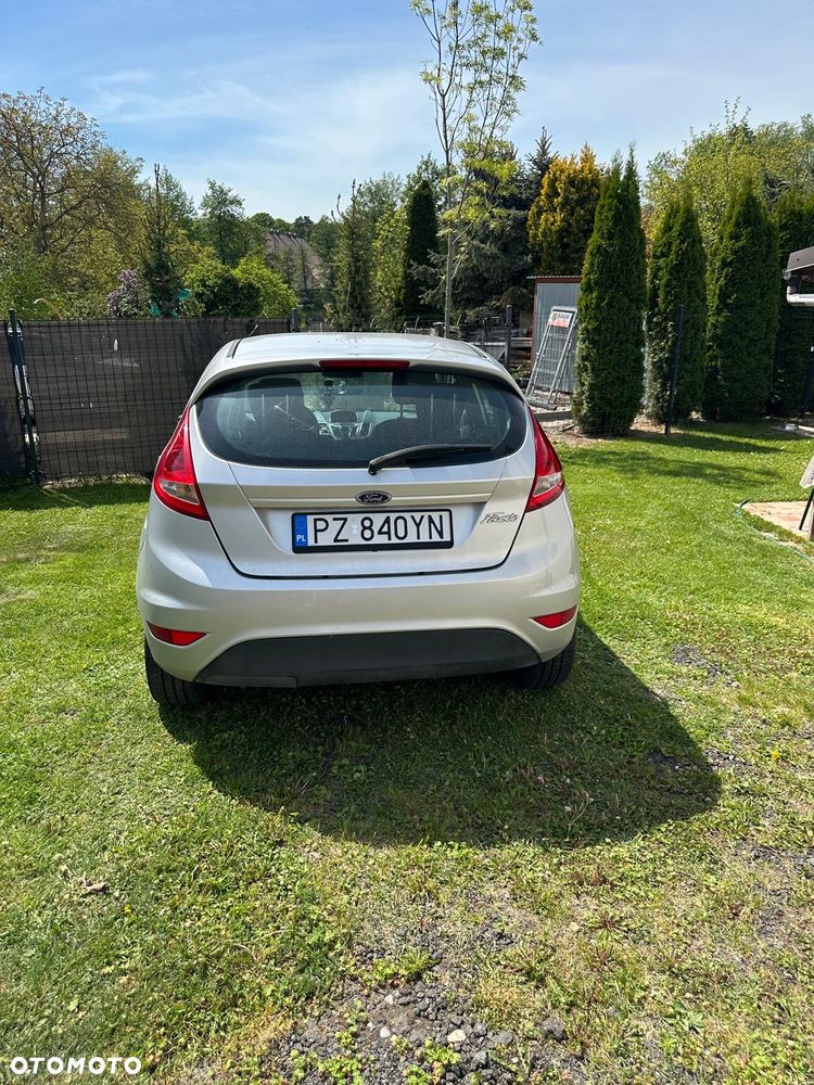 Ford Fiesta 1.25 Silver X - 3
