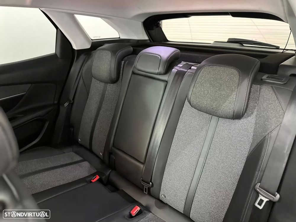 Peugeot 3008 - 20