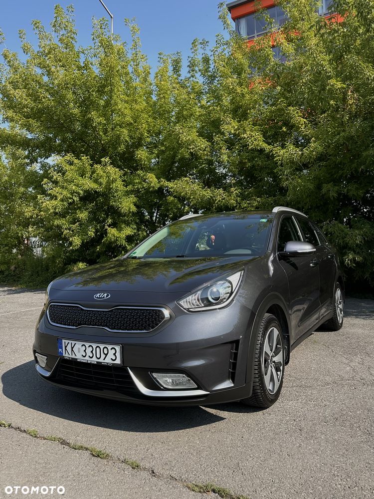 Kia Niro 1.6 GDI Hybrid L - 1