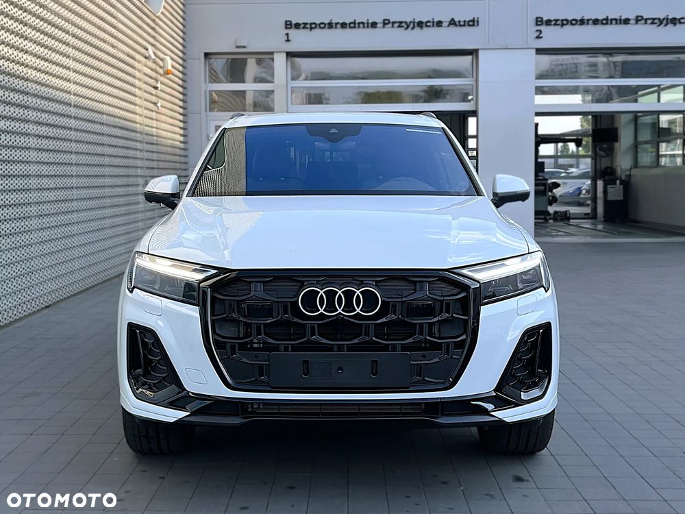Audi Q7 - 10