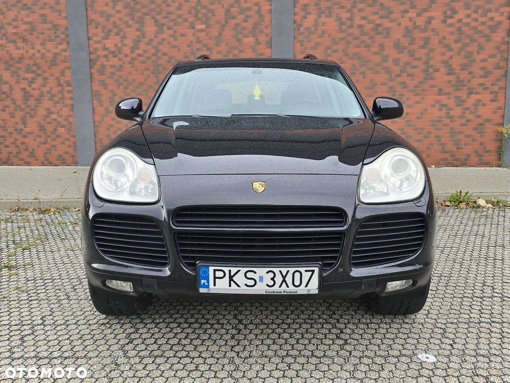 Porsche Cayenne - 3