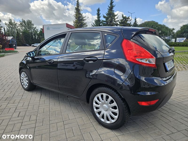 Ford Fiesta 1.25 Ambiente - 3