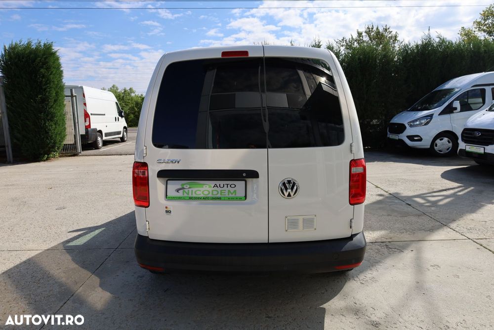 Volkswagen CADDY - 5