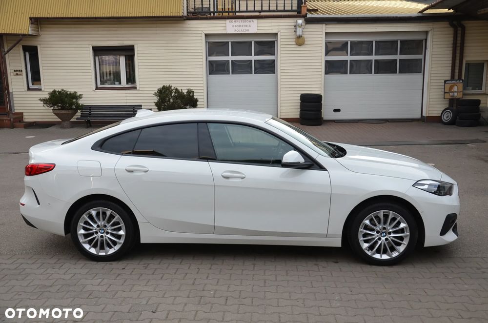 BMW Seria 2 218i Sport Line - 6