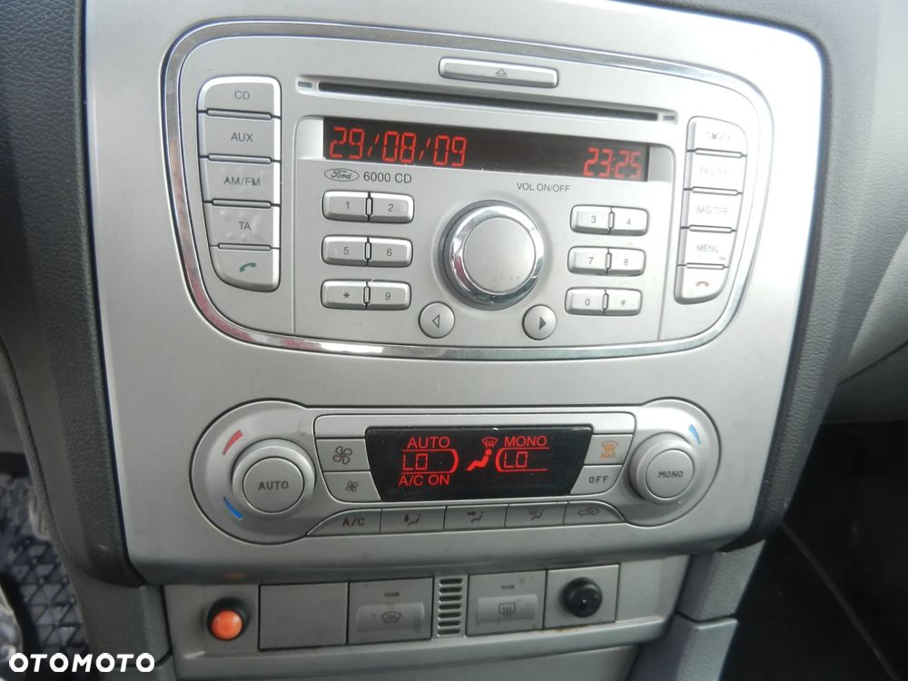 Ford Focus - 6
