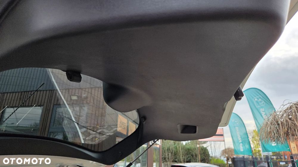 Nissan Qashqai 2.0 dCi 4 x 4 DPF tekna - 20