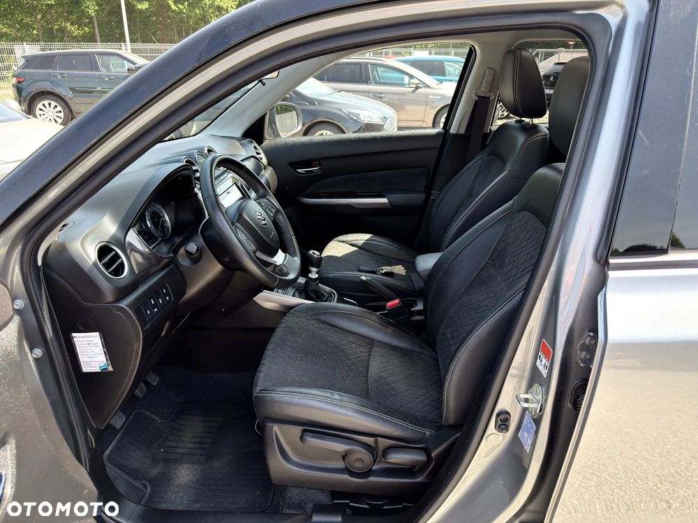 Suzuki Vitara 1.4 Boosterjet Hybrid Comfort+ - 17