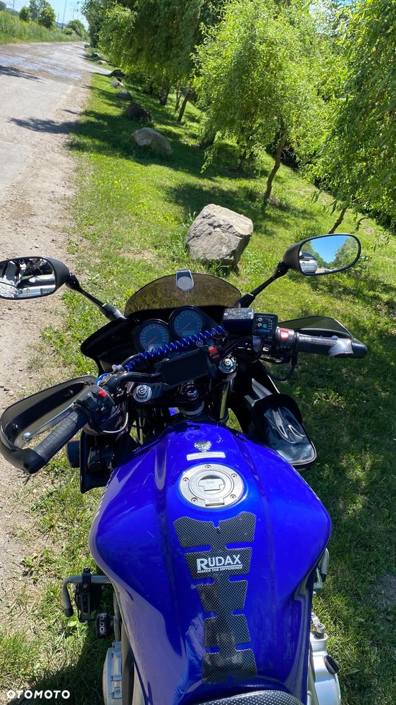 Yamaha FZS - 7