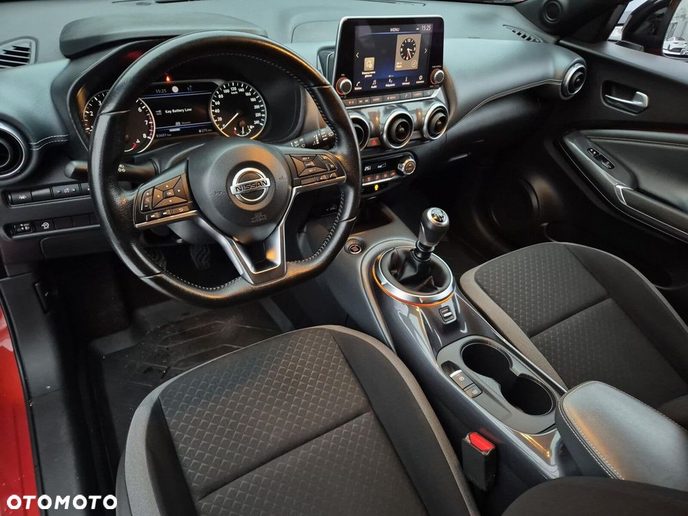 Nissan Juke 1.0 DIG-T N-Connecta - 10