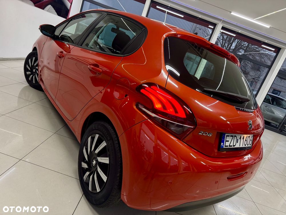 Peugeot 208 82 VTI Style - 26