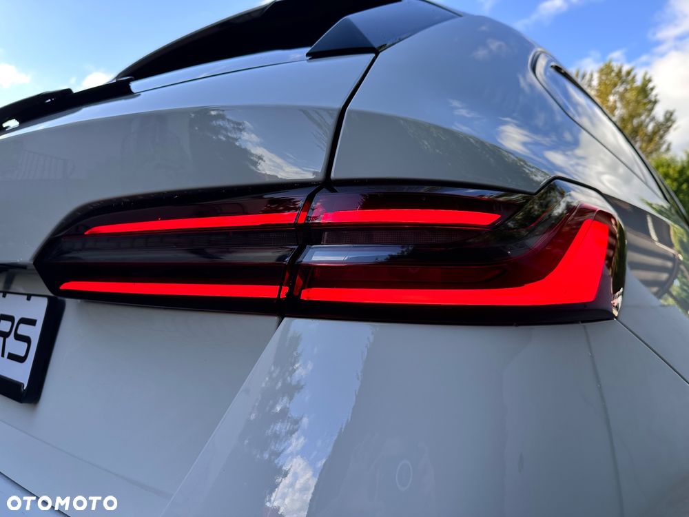 BMW Seria 5 520d Touring - 28