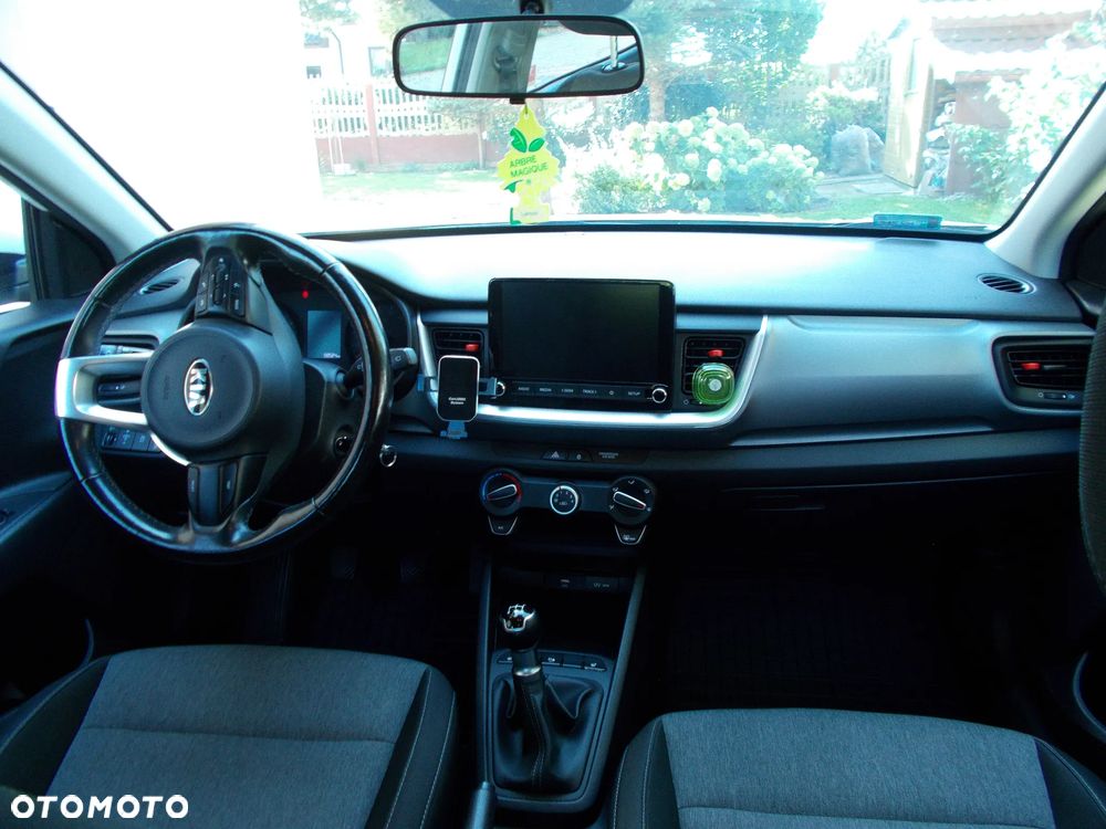 Kia Stonic 1.2 M - 6