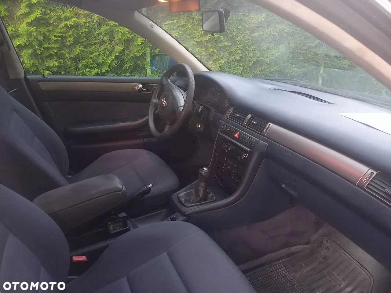 Audi A6 - 12