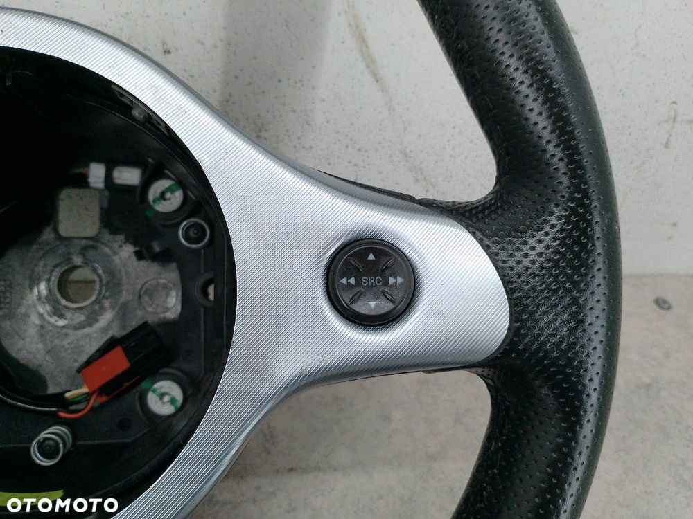 KIEROWNICA Z PODUSZKĄ ALFA ROMEO 159 156061211 86250210091  1000465N76 - 9