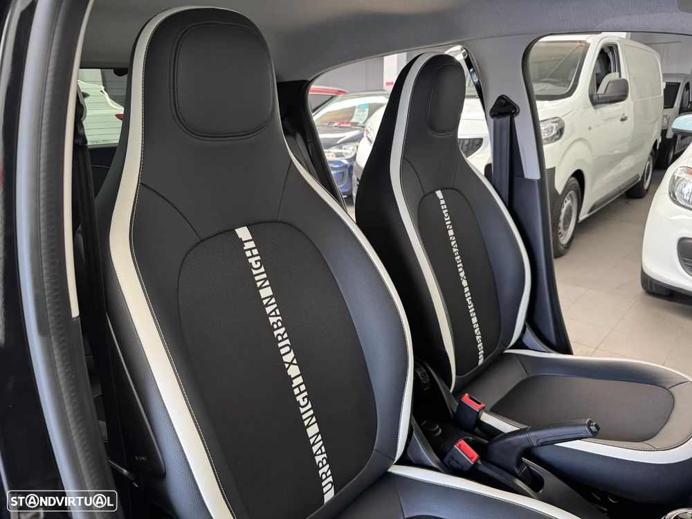 Renault Twingo Electric URBAN NIGHT - 20