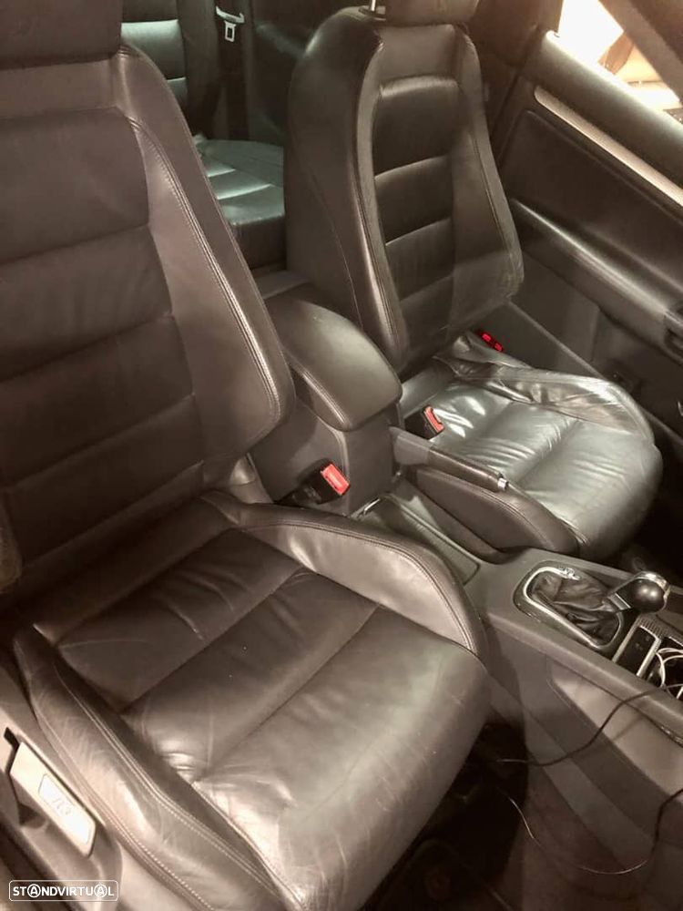 VW Golf R32 4Motion DSG - 6