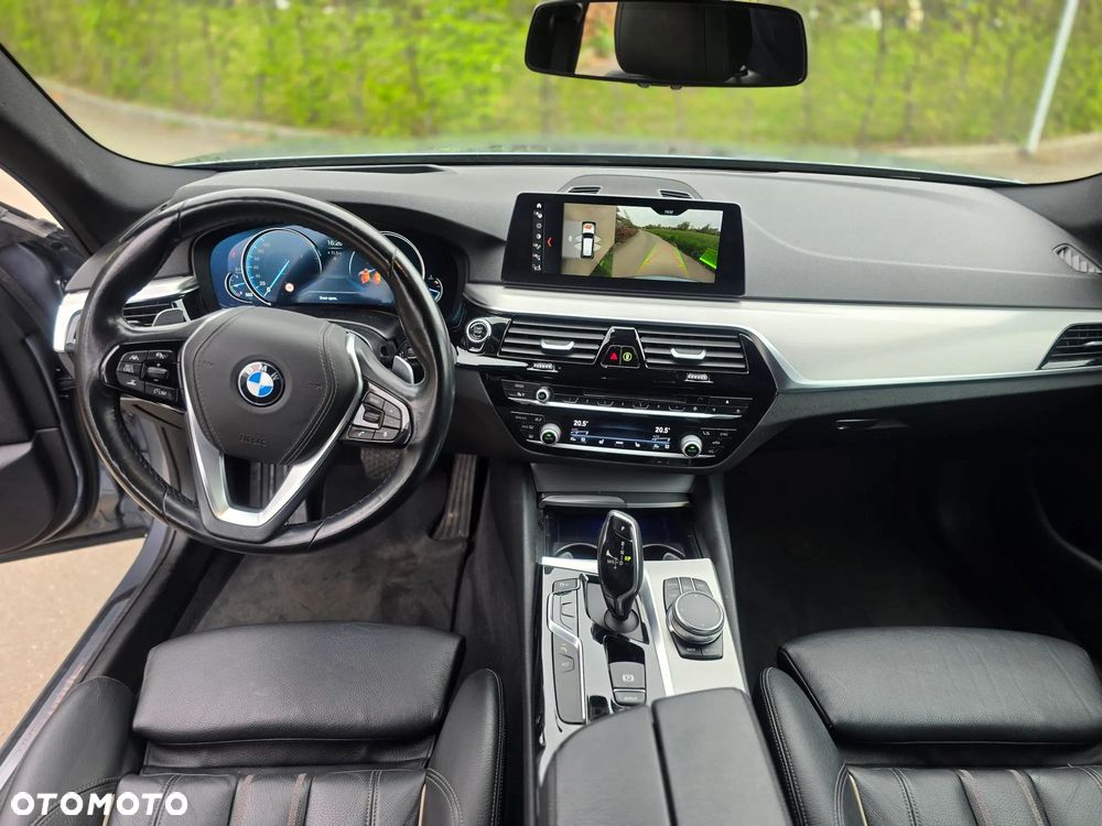 BMW Seria 5 520d xDrive Sport Line - 8
