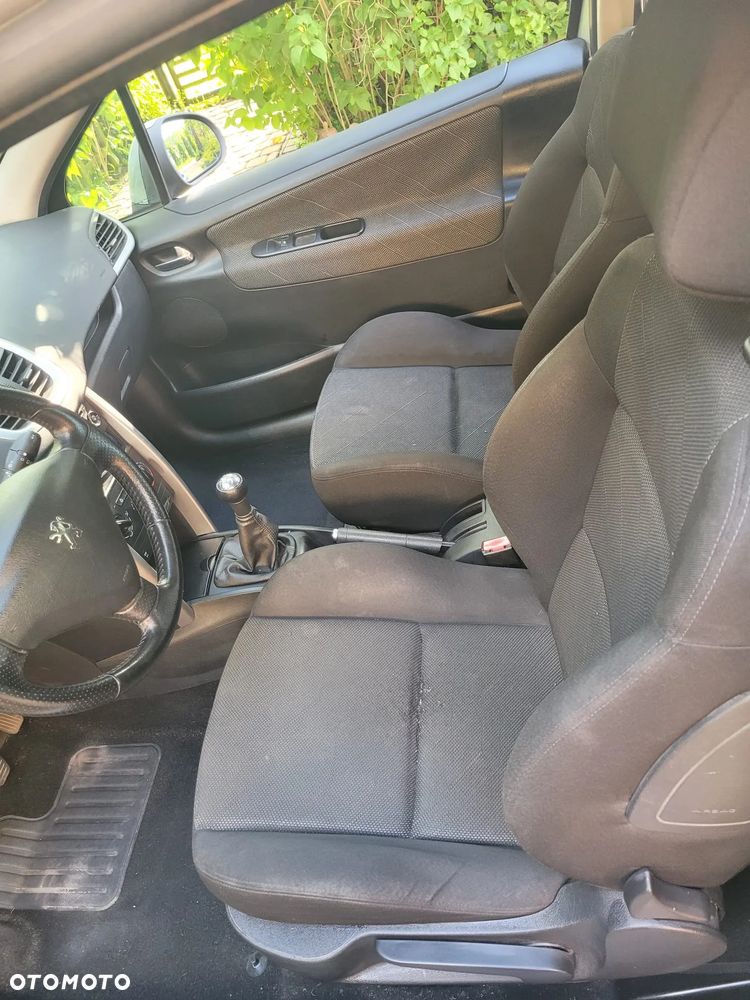 Peugeot 207 1.6 HDi Tendance - 27
